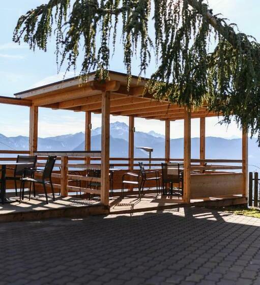 ホテル Restaurant Alber