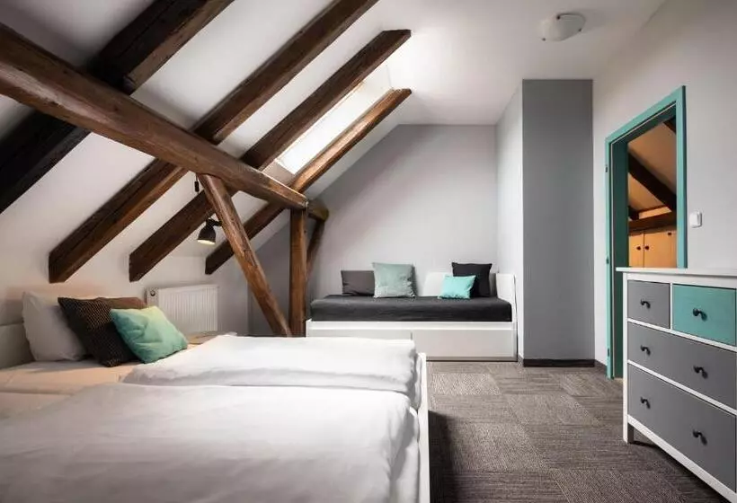 Majatalo Penzion Kolovna