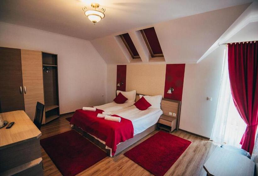 پانسیون Szandy