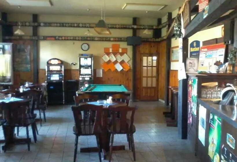 Retkeilymaja Hostinec Banik