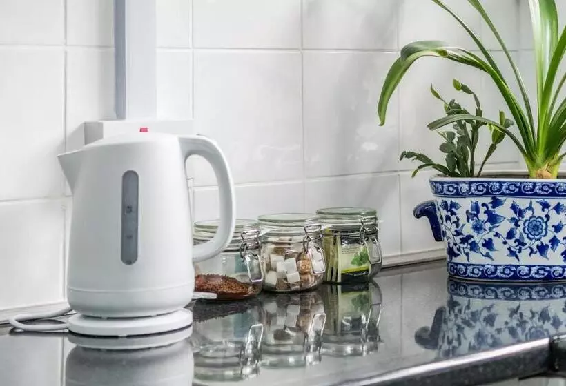 Aamiaismajoitus (B&B) Albert House