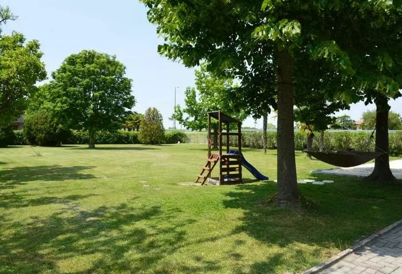 Aamiaismajoitus (B&B) Villa Roma Holidays