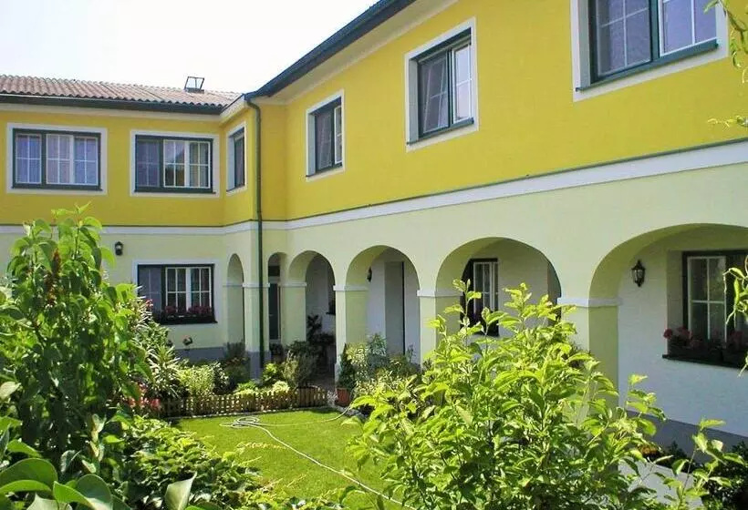 Majatalo Nikolaushof