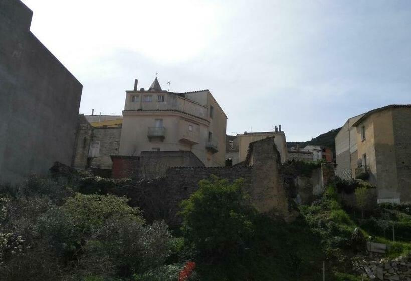 بنسيون B&b Sa Zodia Guest House