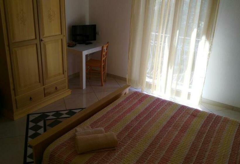 بنسيون B&b Sa Zodia Guest House