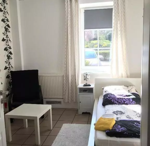 Majatalo Schlafen In Rosengarten