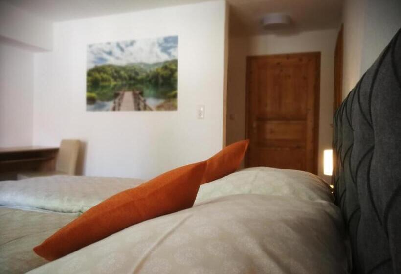 فندق صغير Landgasthof Peterbauer