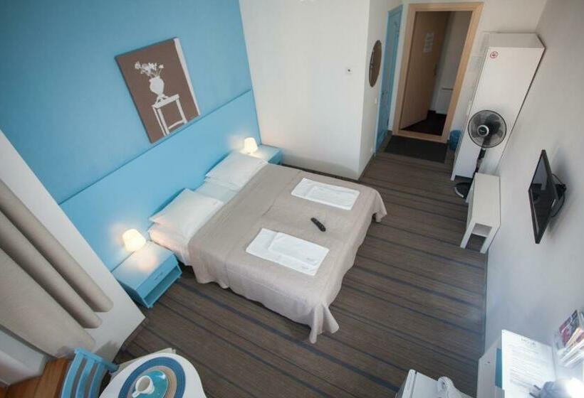 هاستل Moja Accommodation