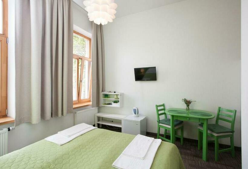 هاستل Moja Accommodation