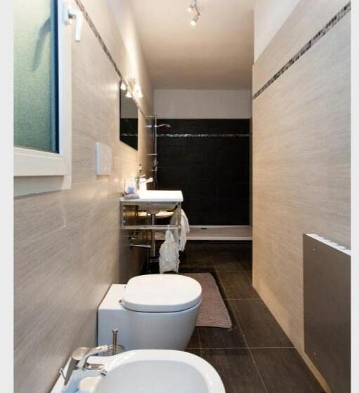 پانسیون Dorsoduro House