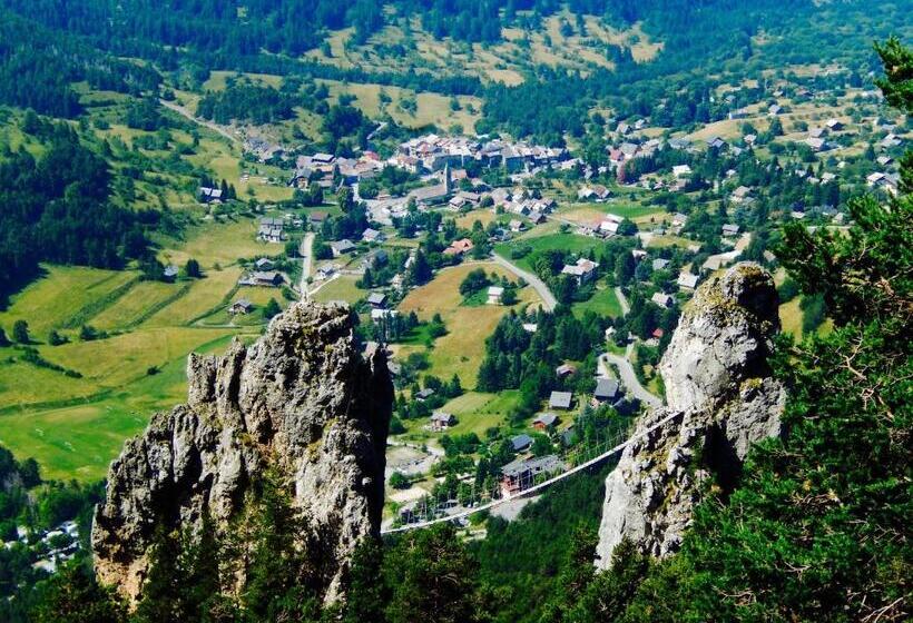 پانسیون Les Chambres Du Presbytère Du Val