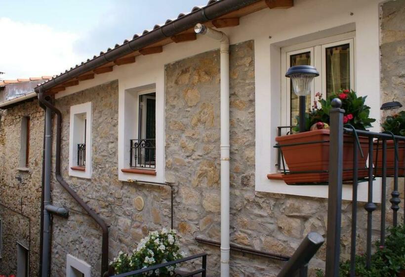 ベッドアンドブレックファースト Antico Castello