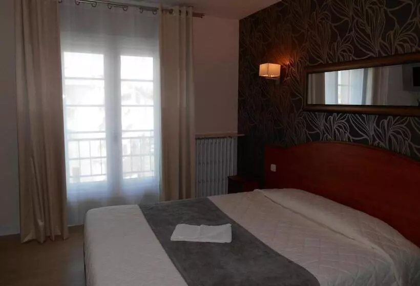 هتل Hôtel Le Rupella