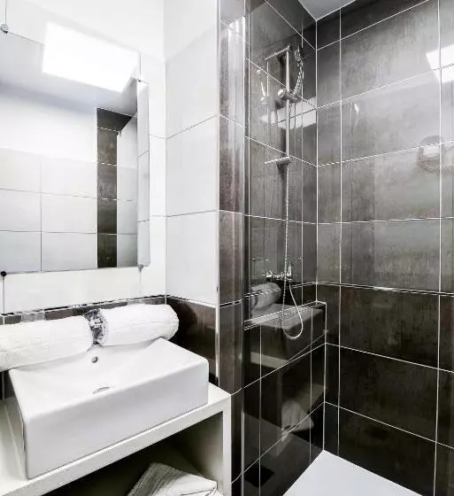 هتل Hôtel Le Rupella