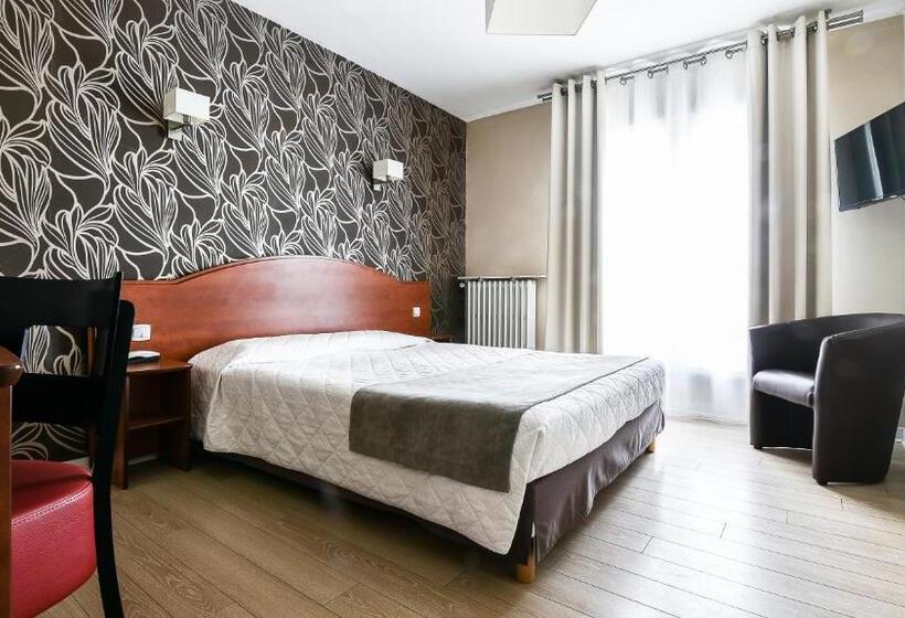 בית מלון כפרי Hôtel Le Rupella