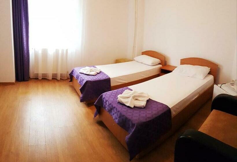 پانسیون Casa Cic