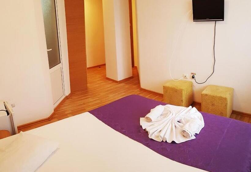 پانسیون Casa Cic