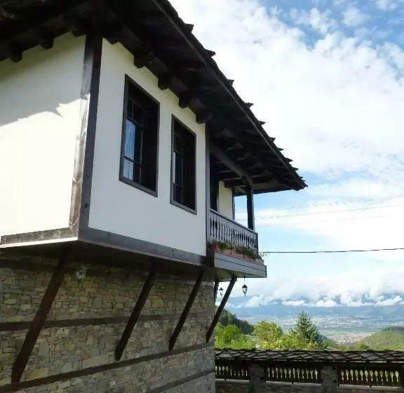 پانسیون Delchevata Kushta V Leshten