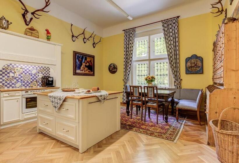 膳宿费 Vila Austerlitz