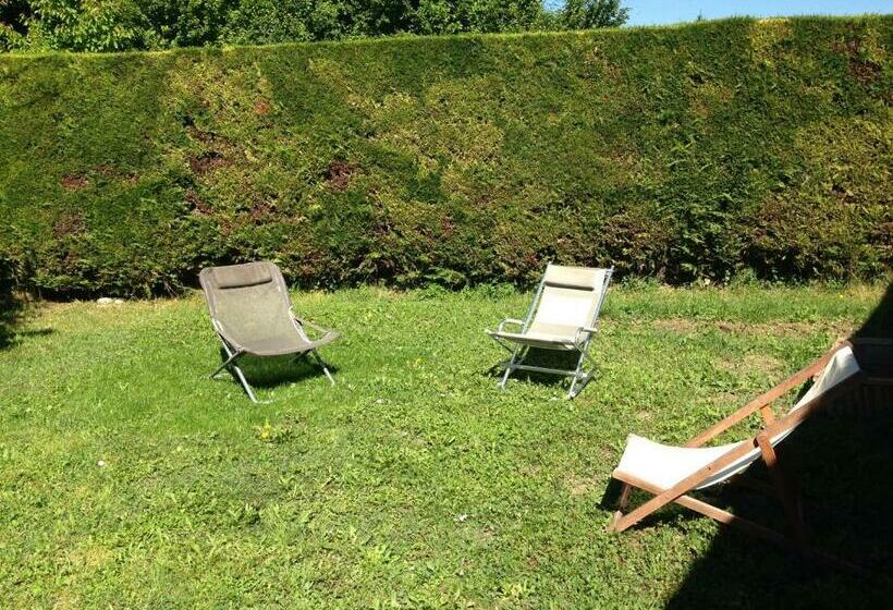 مبيت وإفطار Chez Calou