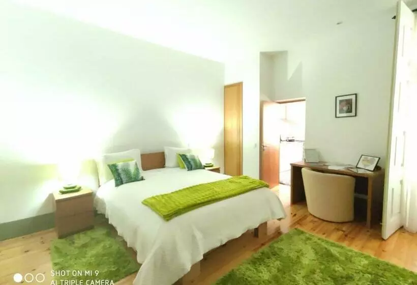 Majatalo Alojamento Local F&b