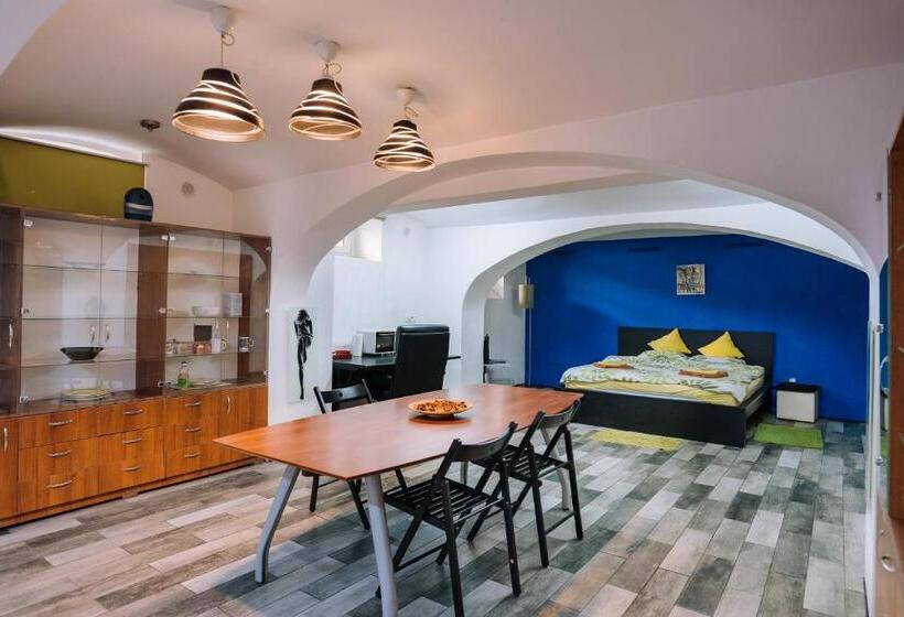 膳宿费 Design Loft