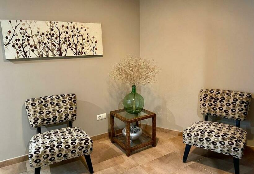 Пансион Hostal Eden