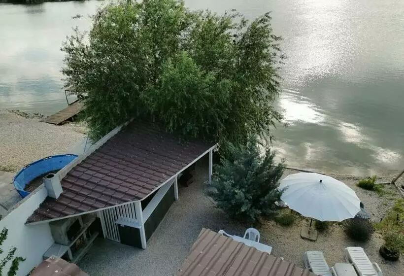 Pensió Vila Zuzette