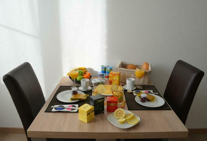 تختخواب و صبحانه Het Houten Paard