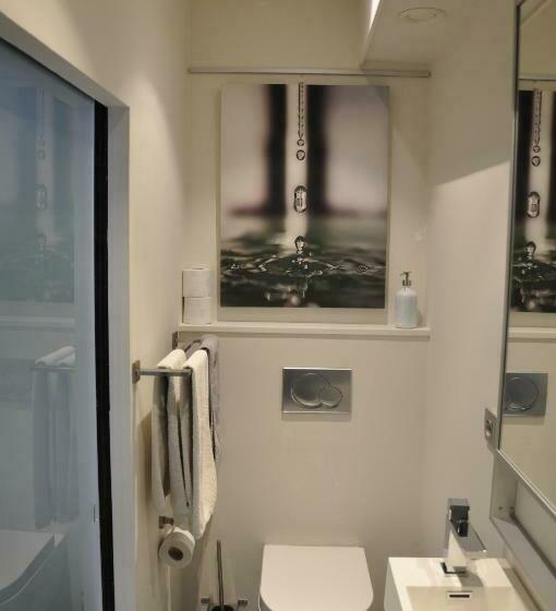 تختخواب و صبحانه Het Houten Paard