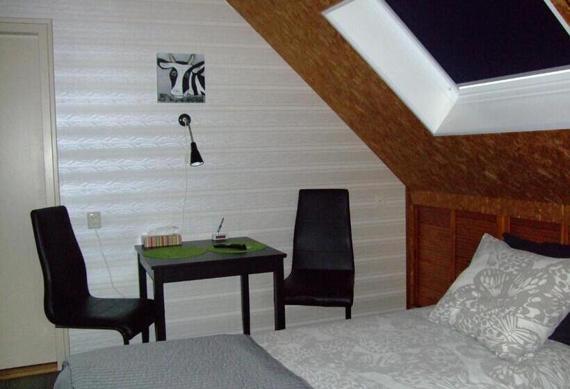 민박 De Pompstee Rolde