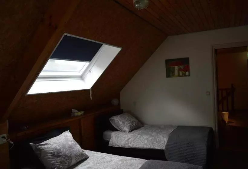 ベッドアンドブレックファースト De Pompstee Rolde