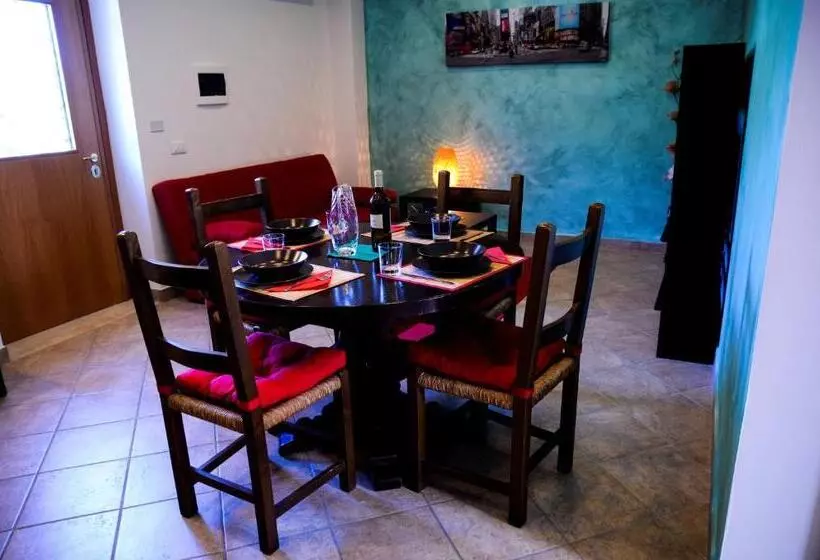 Aamiaismajoitus (B&B) Le Suite Bracciano