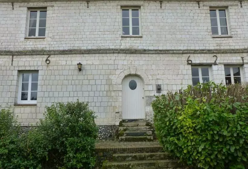 ベッドアンドブレックファースト Manoir Francis