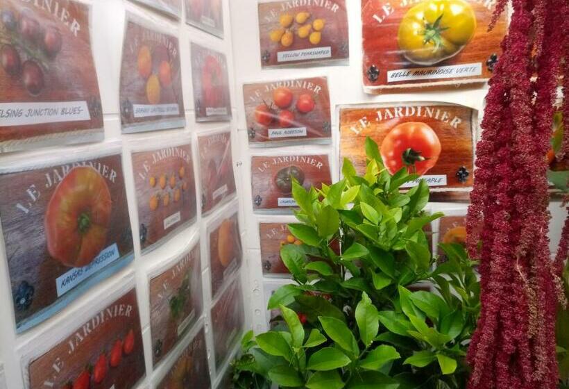 تختخواب و صبحانه Chambres D Hôtes La Turone