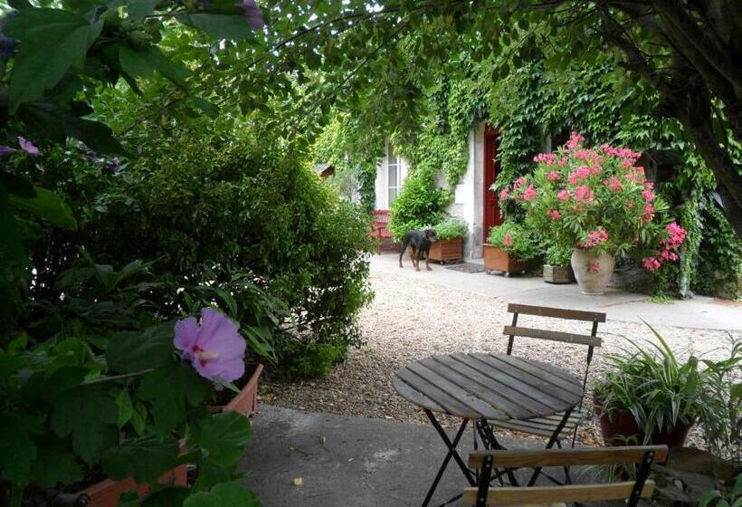 تختخواب و صبحانه Chambres D Hôtes La Turone