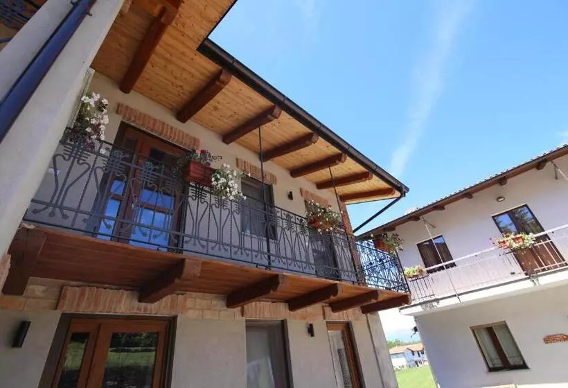 Aamiaismajoitus (B&B) La Pepanella