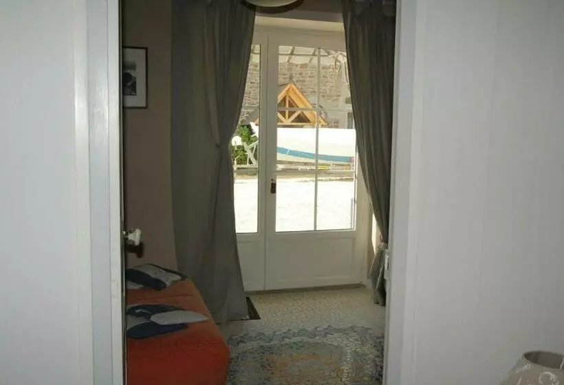 Aamiaismajoitus (B&B) Le Jardin à Mordreuc