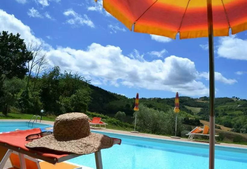 ホテル Agriturismo Marano