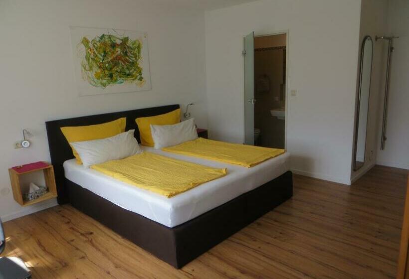 Пансион Gästehaus Sommertal