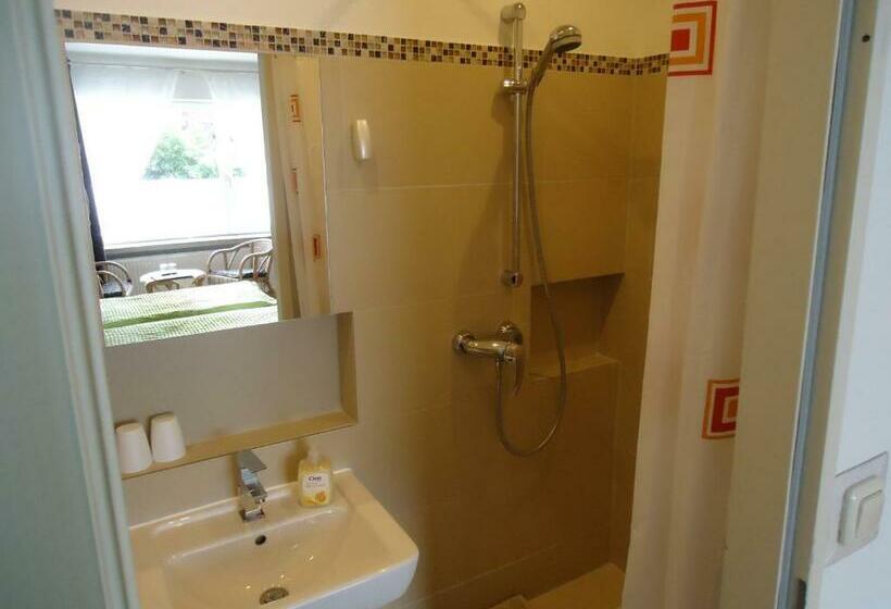 Пансион Gästehaus Sommertal