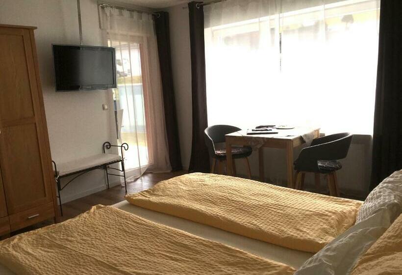 Пансион Gästehaus Sommertal