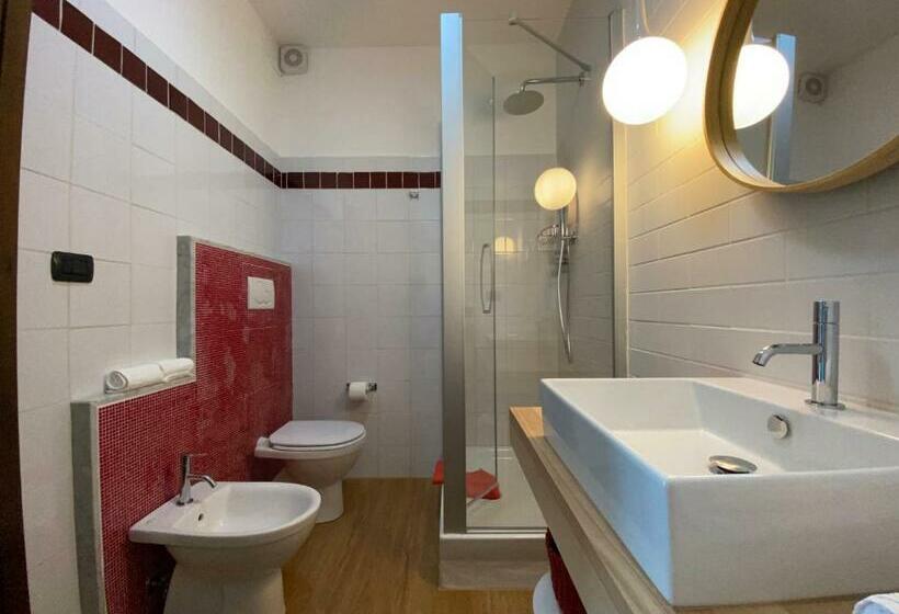 پانسیون La Tortorella Room & Apartment