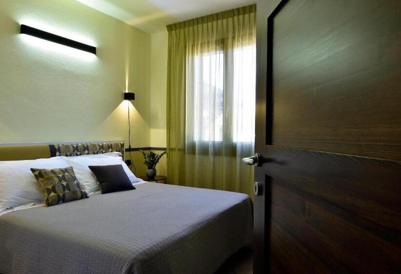 پانسیون La Tortorella Room & Apartment