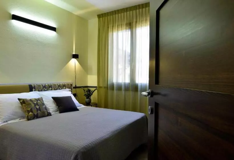 پانسیون La Tortorella Room & Apartment