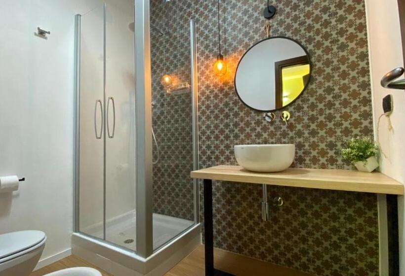 پانسیون La Tortorella Room & Apartment