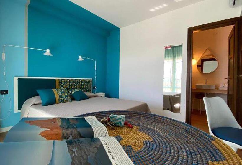 پانسیون La Tortorella Room & Apartment