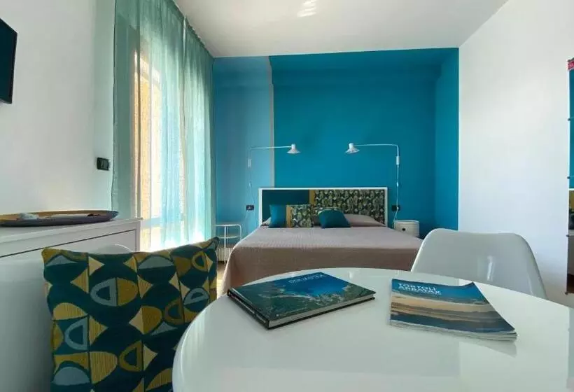 پانسیون La Tortorella Room & Apartment