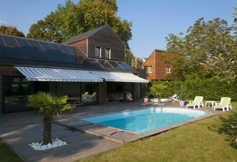 ベッドアンドブレックファースト Le Lagon