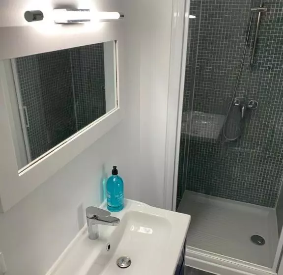 ベッドアンドブレックファースト Le Lagon